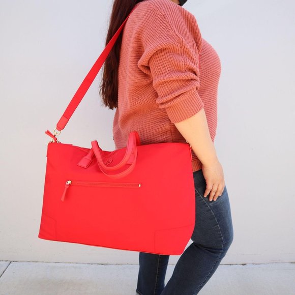 tory burch weekender bag